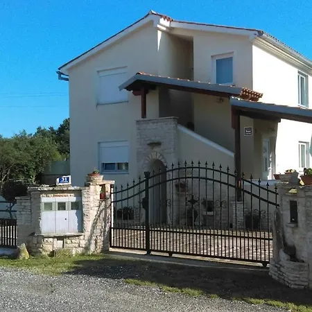 Zelena Oaza 75 M2 - 2 Bedrooms Šišan