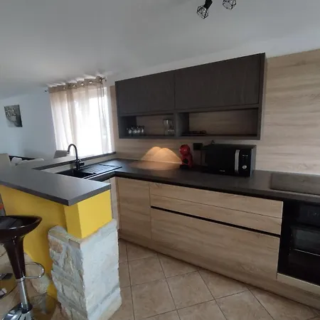 Zelena Oaza 75 M2 - 2 Bedrooms Apartment *
